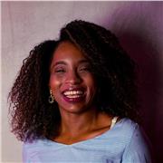 Arquitecta imparte clases de dibujo técnico